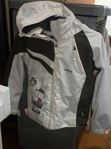 vêtements ski (salopette, combi, anorak) et après ski enfant