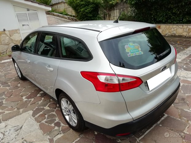 FORD FOCUS 1.6 TDCi 115 CV SW TITANE ANNEE : 2013