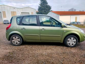 Je vends mon véhicule RENAULT Scenic II 1.5 dCi 106cv