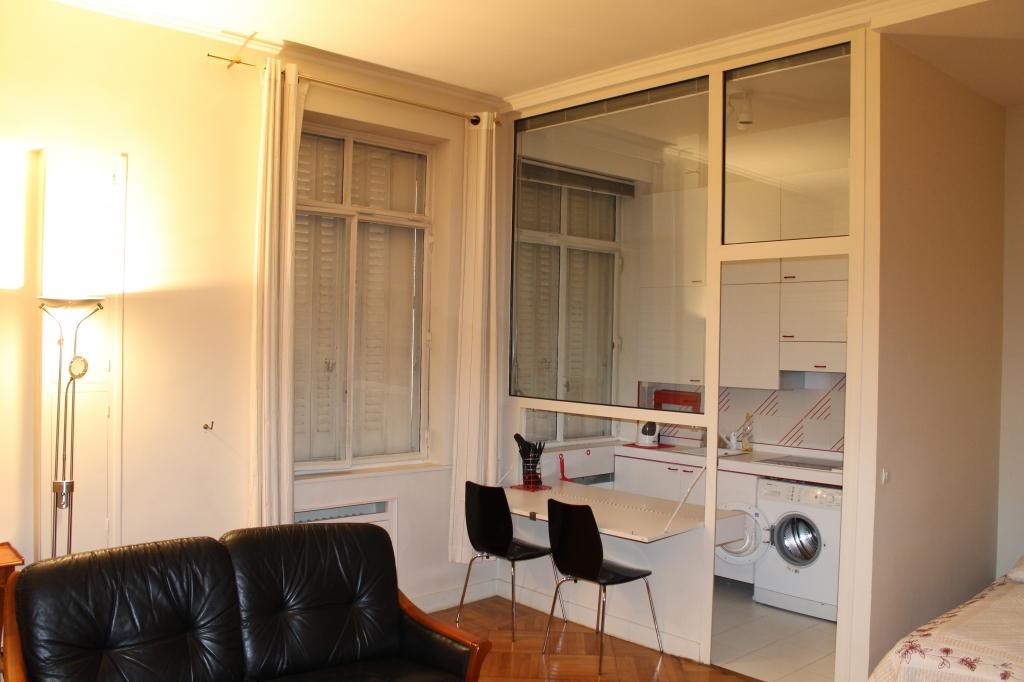 Studio 1 chambre meuble