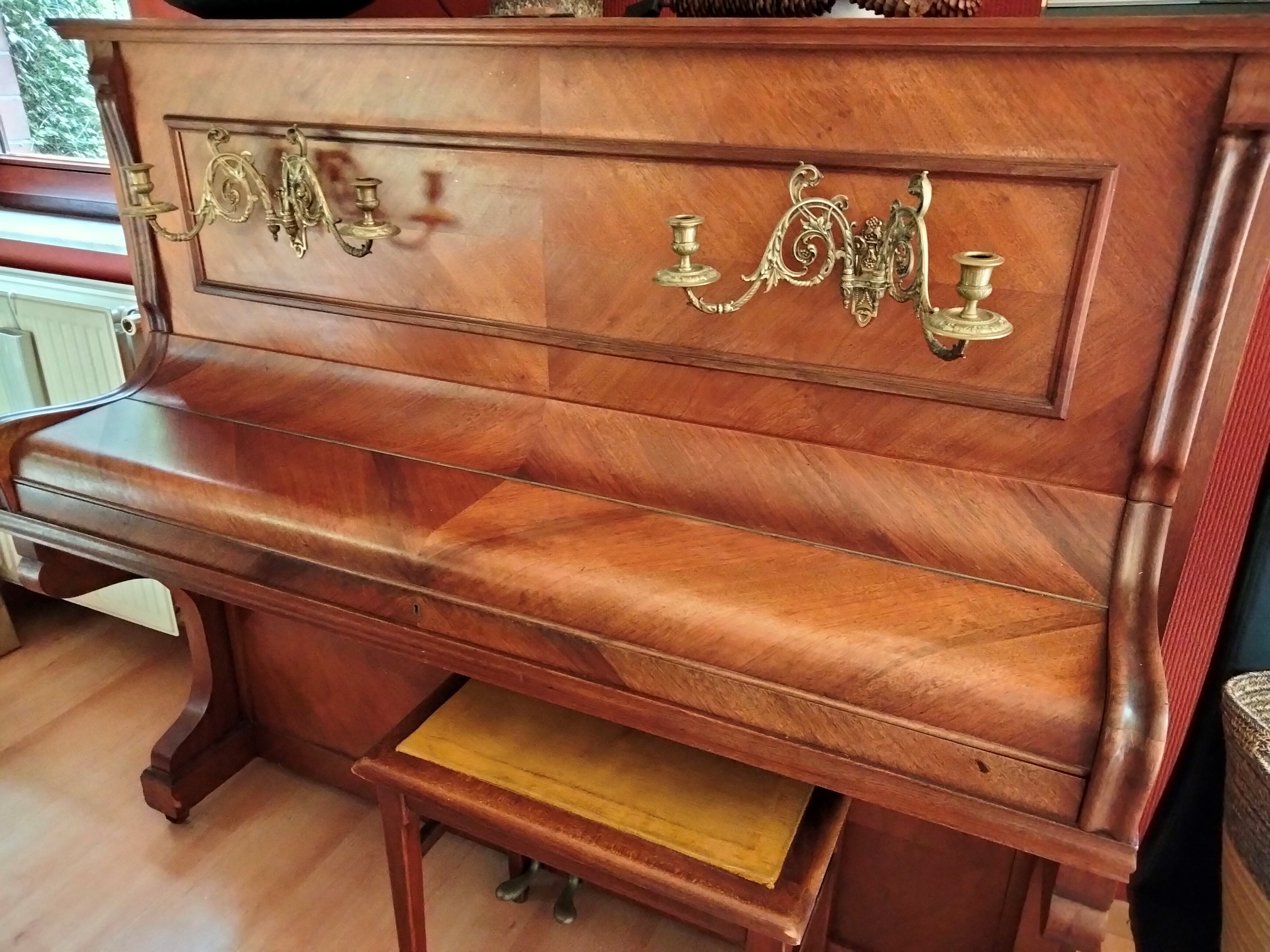 Piano à vendre