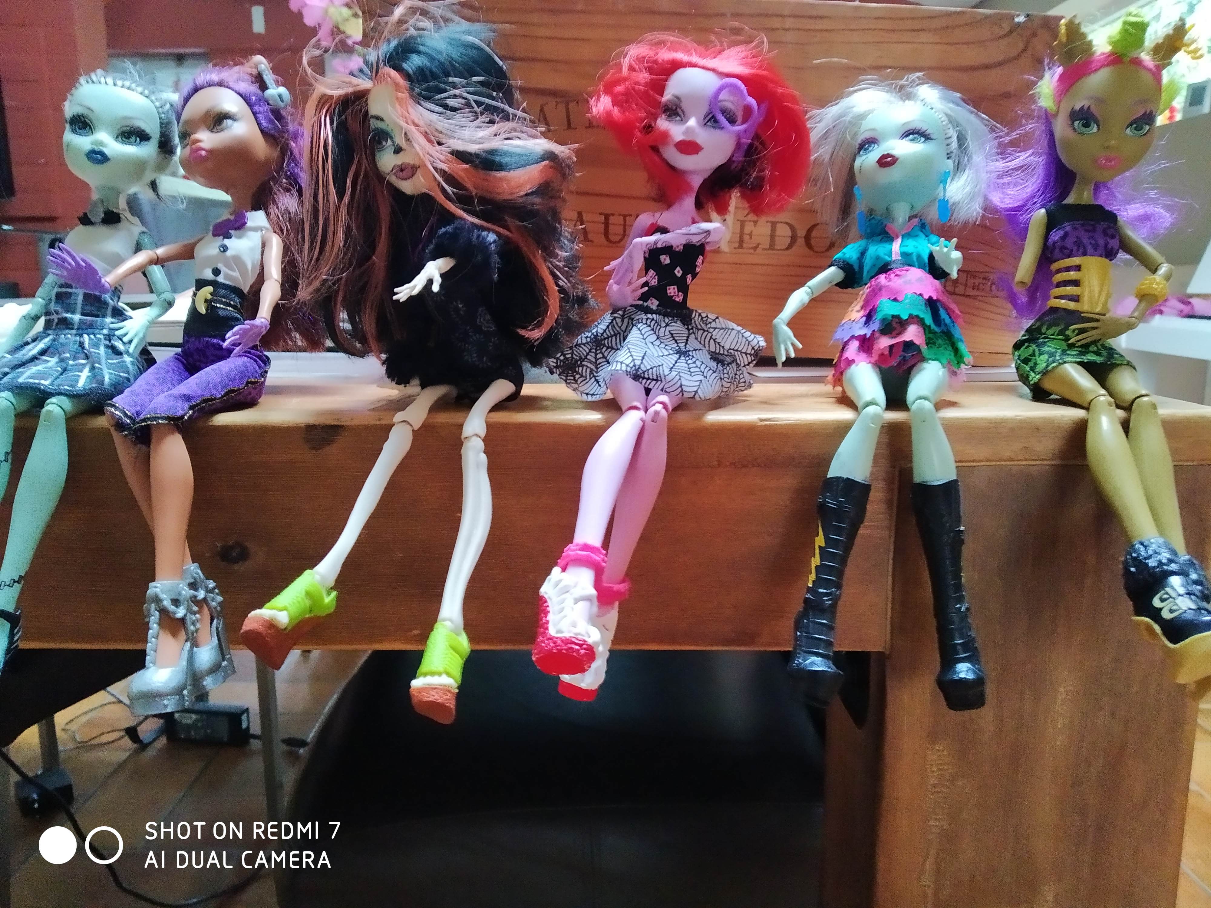 lot de poupées monster high