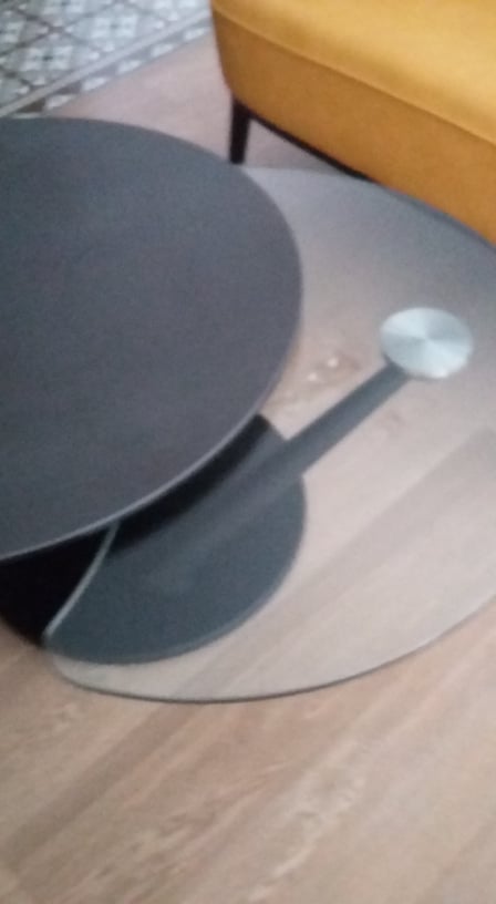 Table de salon extensible avec plateaux tournants-synchronis?s 